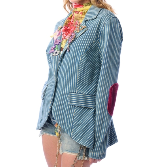 Alaia Striped Denim Blazer (3/24/26) - Picture 5 of 8